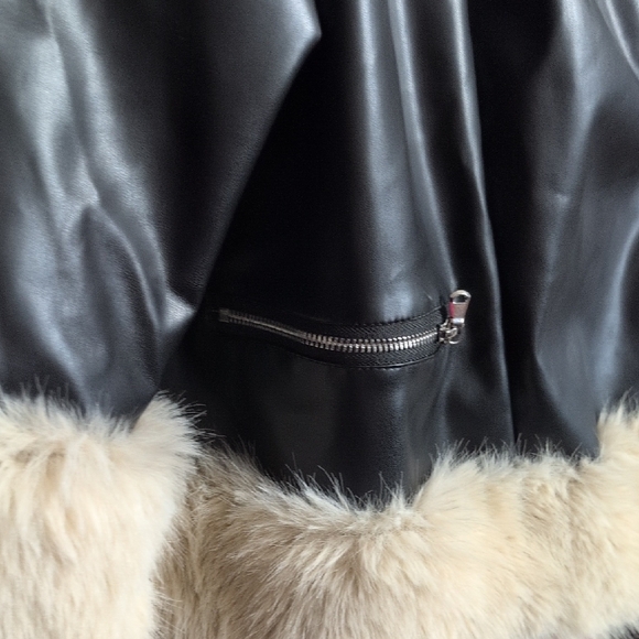 Women's Black and Cream Fur-Trimmed Jacket - Picture 6 of 6